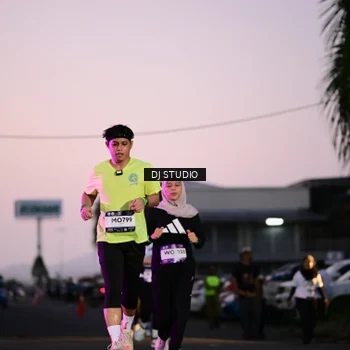 Runner Photo 7898577