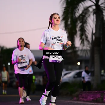 Runner Photo 7898596