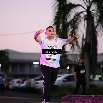 Runner Photo 7898665