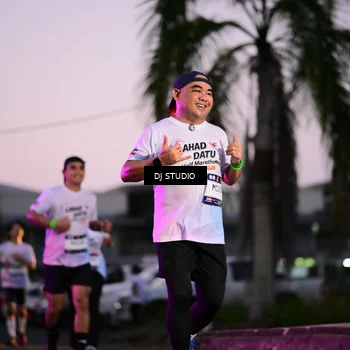 Runner Photo 7898675
