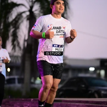 Runner Photo 7898692