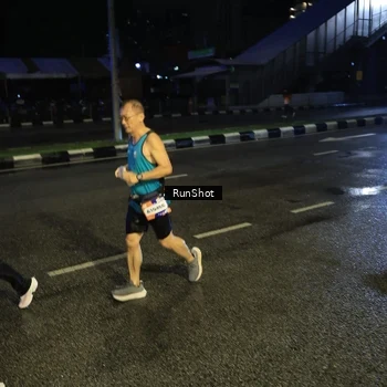 Runner Photo 7898693