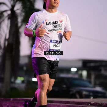 Runner Photo 7898694