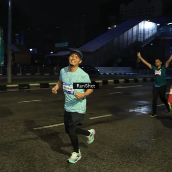Runner Photo 7898695