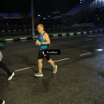 Runner Photo 7898705