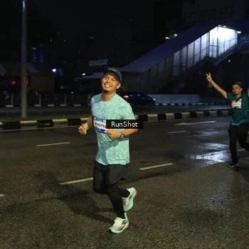 Runner Photo 7898706