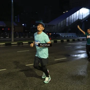 Runner Photo 7898731