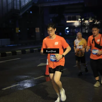Runner Photo 7898757