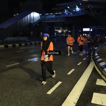 Runner Photo 7898759