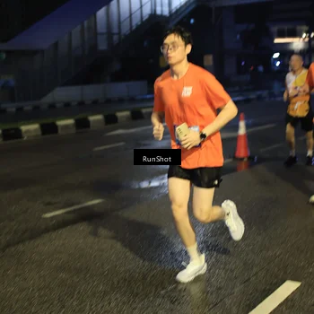 Runner Photo 7898777
