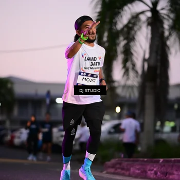 Runner Photo 7898779
