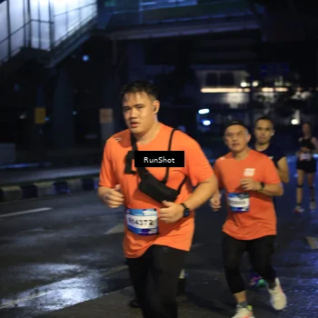 Runner Photo 7898824