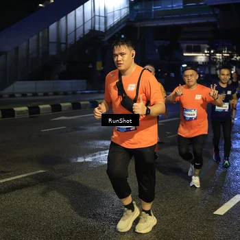 Runner Photo 7898828