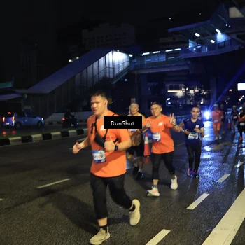 Runner Photo 7898829