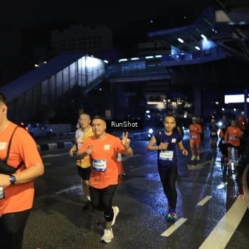 Runner Photo 7898840