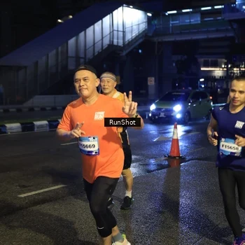 Runner Photo 7898854