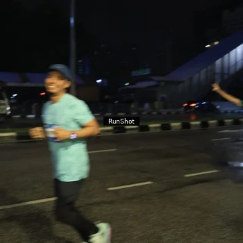 Runner Photo 7898855