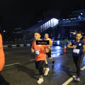 Runner Photo 7898861