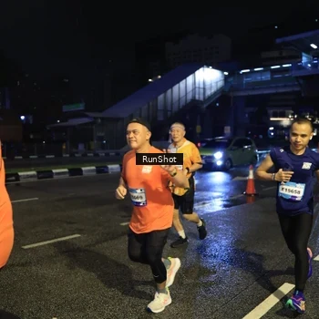 Runner Photo 7898868