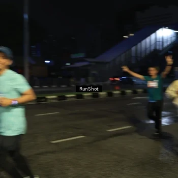 Runner Photo 7898873
