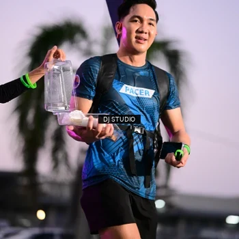 Runner Photo 7898877