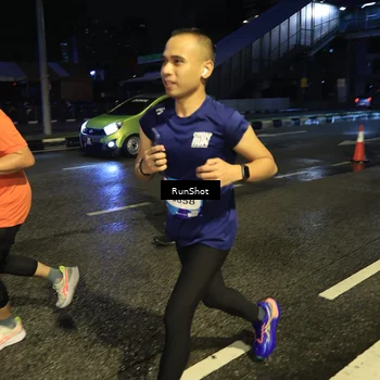Runner Photo 7898879