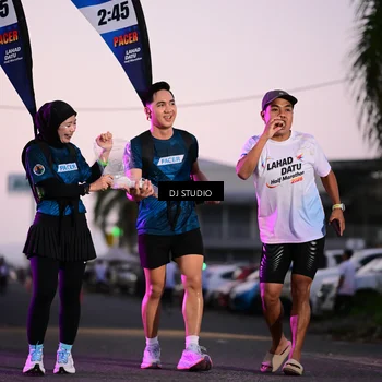 Runner Photo 7898880