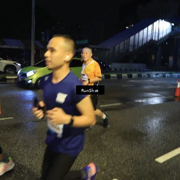 Runner Photo 7898882