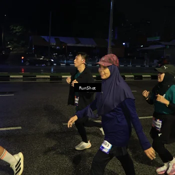 Runner Photo 7898890