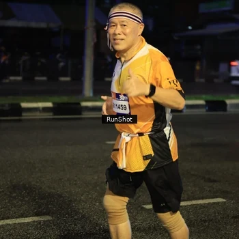 Runner Photo 7898896