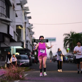 Runner Photo 7898924
