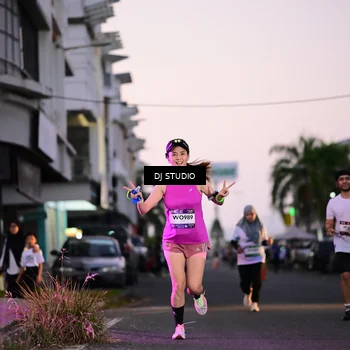 Runner Photo 7898925