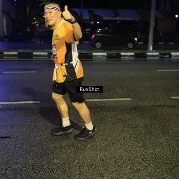 Runner Photo 7898929