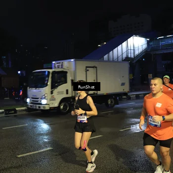 Runner Photo 7898935