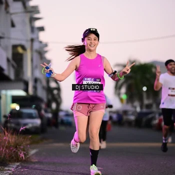Runner Photo 7898936