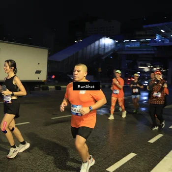Runner Photo 7898949