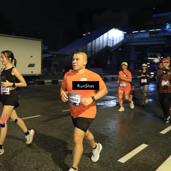 Runner Photo 7898953