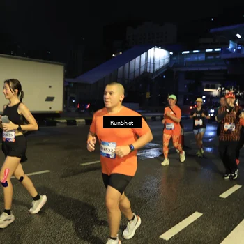Runner Photo 7898955