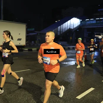 Runner Photo 7898957
