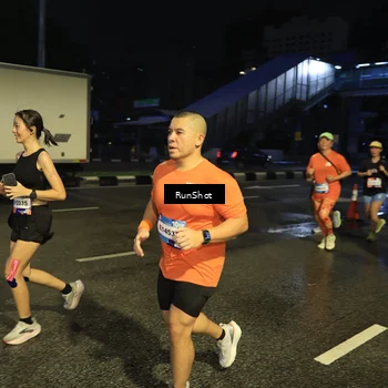 Runner Photo 7898962
