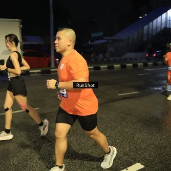 Runner Photo 7898967