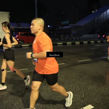 Runner Photo 7898974