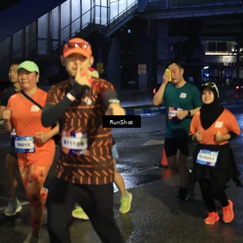 Runner Photo 7898996
