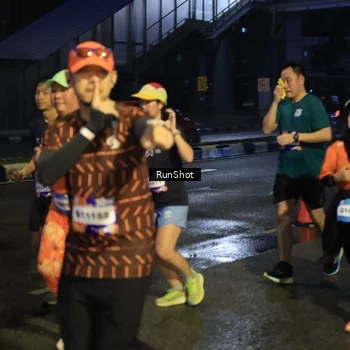 Runner Photo 7899007