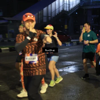 Runner Photo 7899009