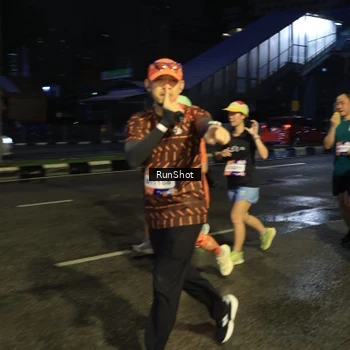 Runner Photo 7899015