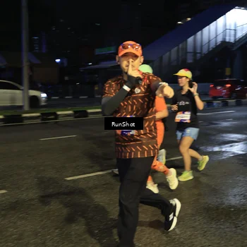 Runner Photo 7899019