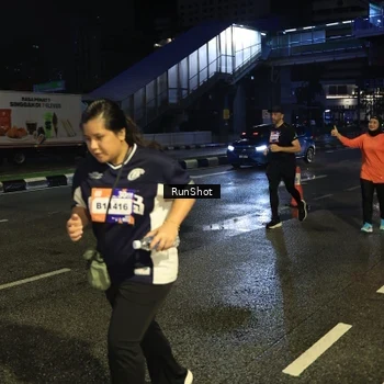 Runner Photo 7899020