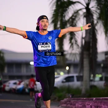 Runner Photo 7899021