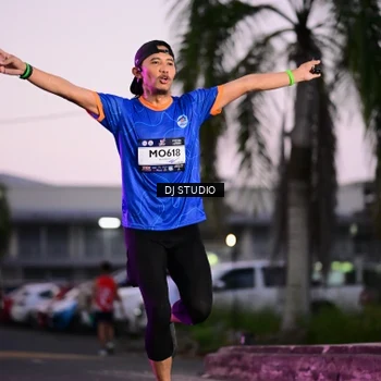 Runner Photo 7899022